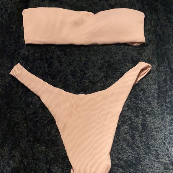 Nude bathing suit - Picture 1 of 2